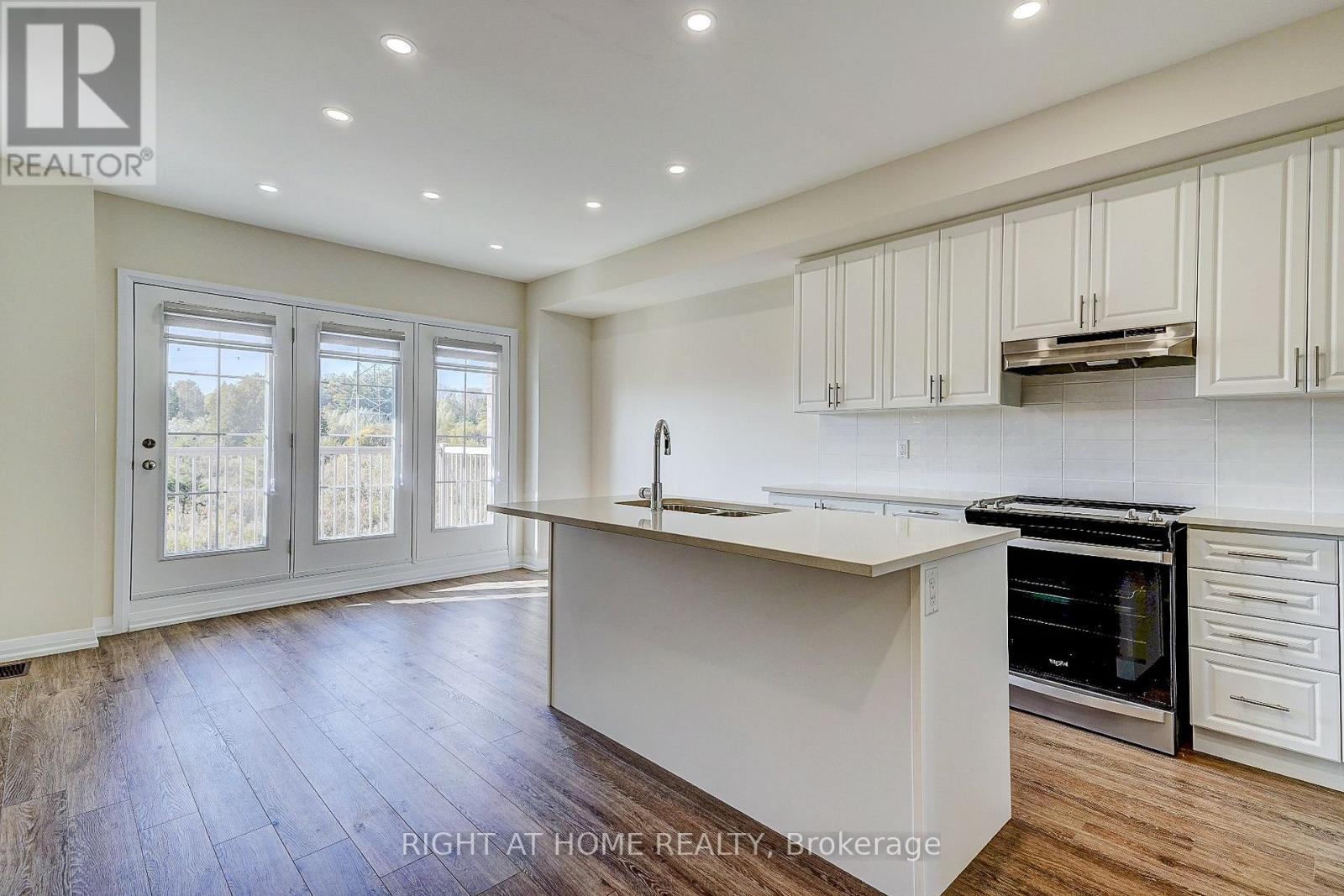 29 Coote Court N, Ajax, Ontario  L1T 0P5 - Photo 14 - E13014992