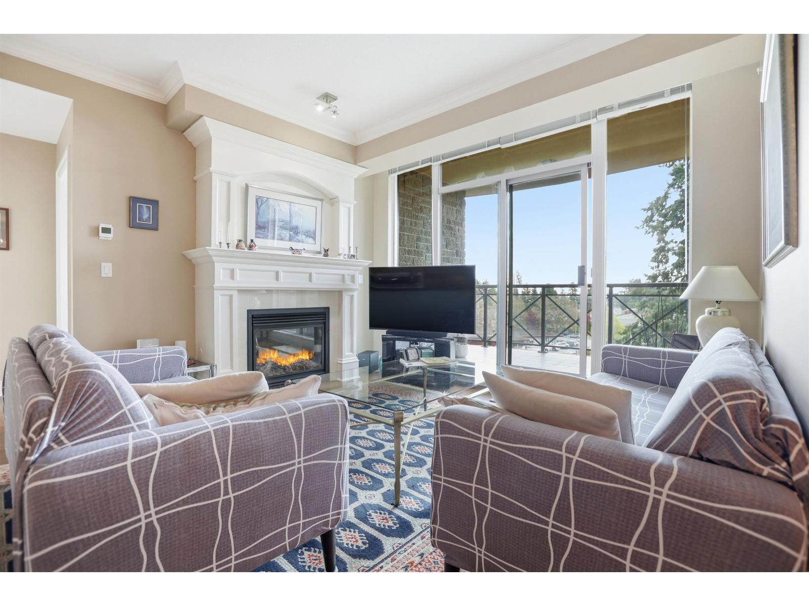 402 15445 Vine Avenue, White Rock, British Columbia  V4B 2T3 - Photo 11 - R3112976