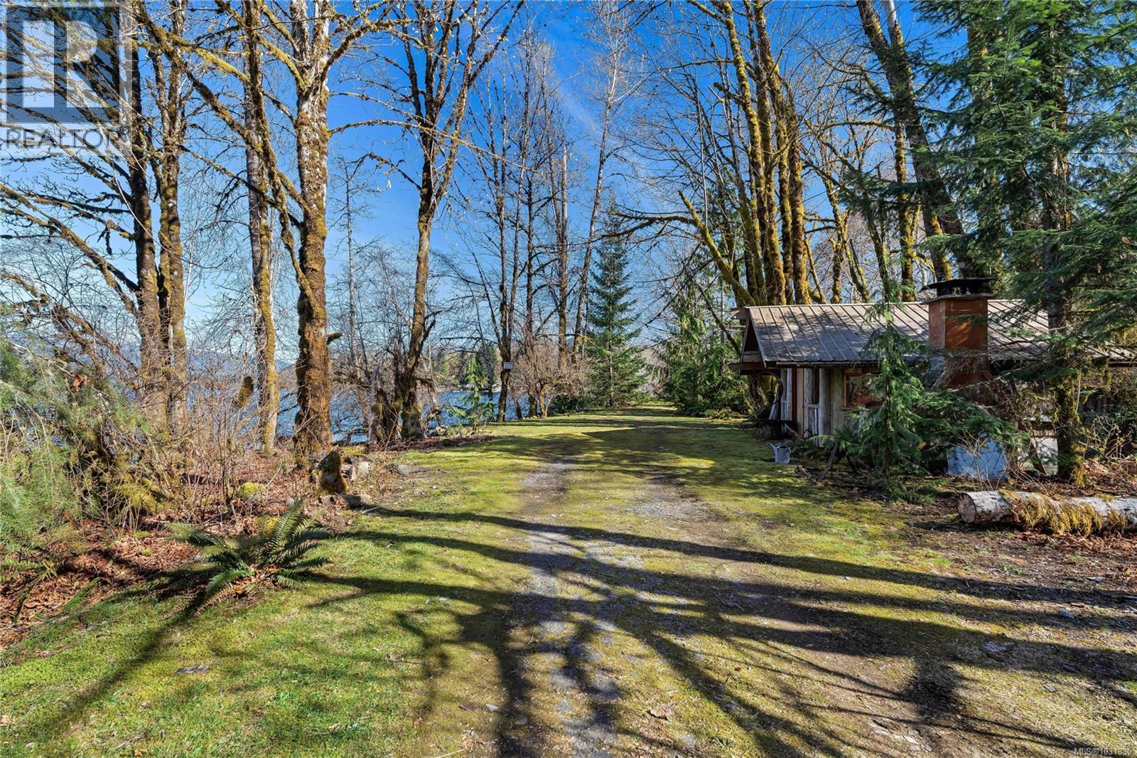 10200 South Shore Rd, Honeymoon Bay, British Columbia  V0R 1Y0 - Photo 22 - 1031830