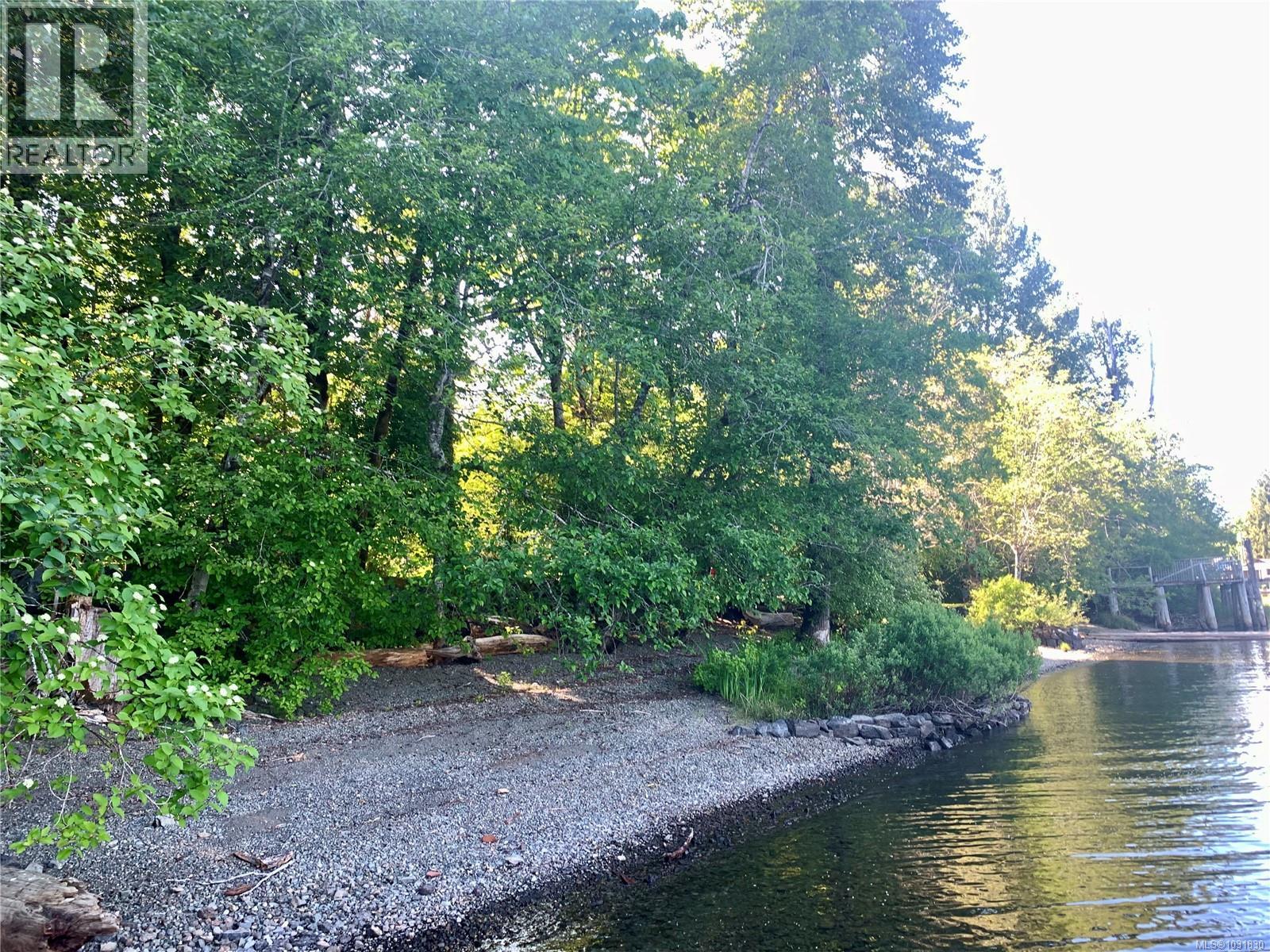 10200 South Shore Rd, Honeymoon Bay, British Columbia  V0R 1Y0 - Photo 11 - 1031830