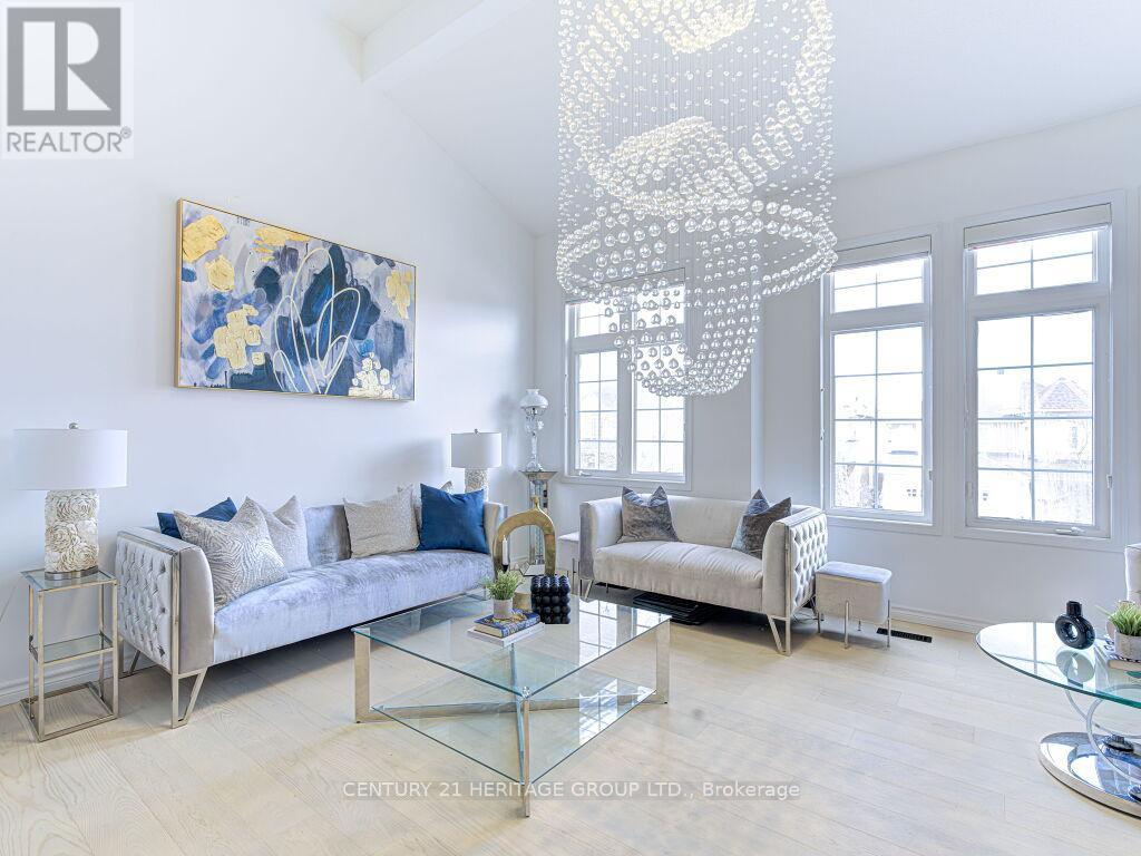 50 Ken Bishop Way, Newmarket, Ontario  L3X 3J6 - Photo 5 - N13014896