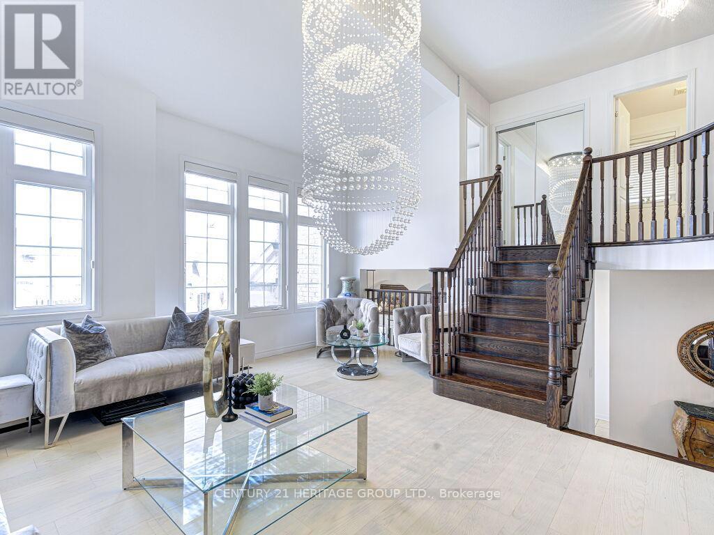 50 Ken Bishop Way, Newmarket, Ontario  L3X 3J6 - Photo 6 - N13014896