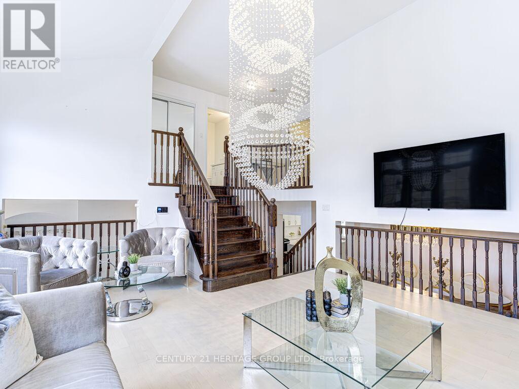 50 Ken Bishop Way, Newmarket, Ontario  L3X 3J6 - Photo 7 - N13014896