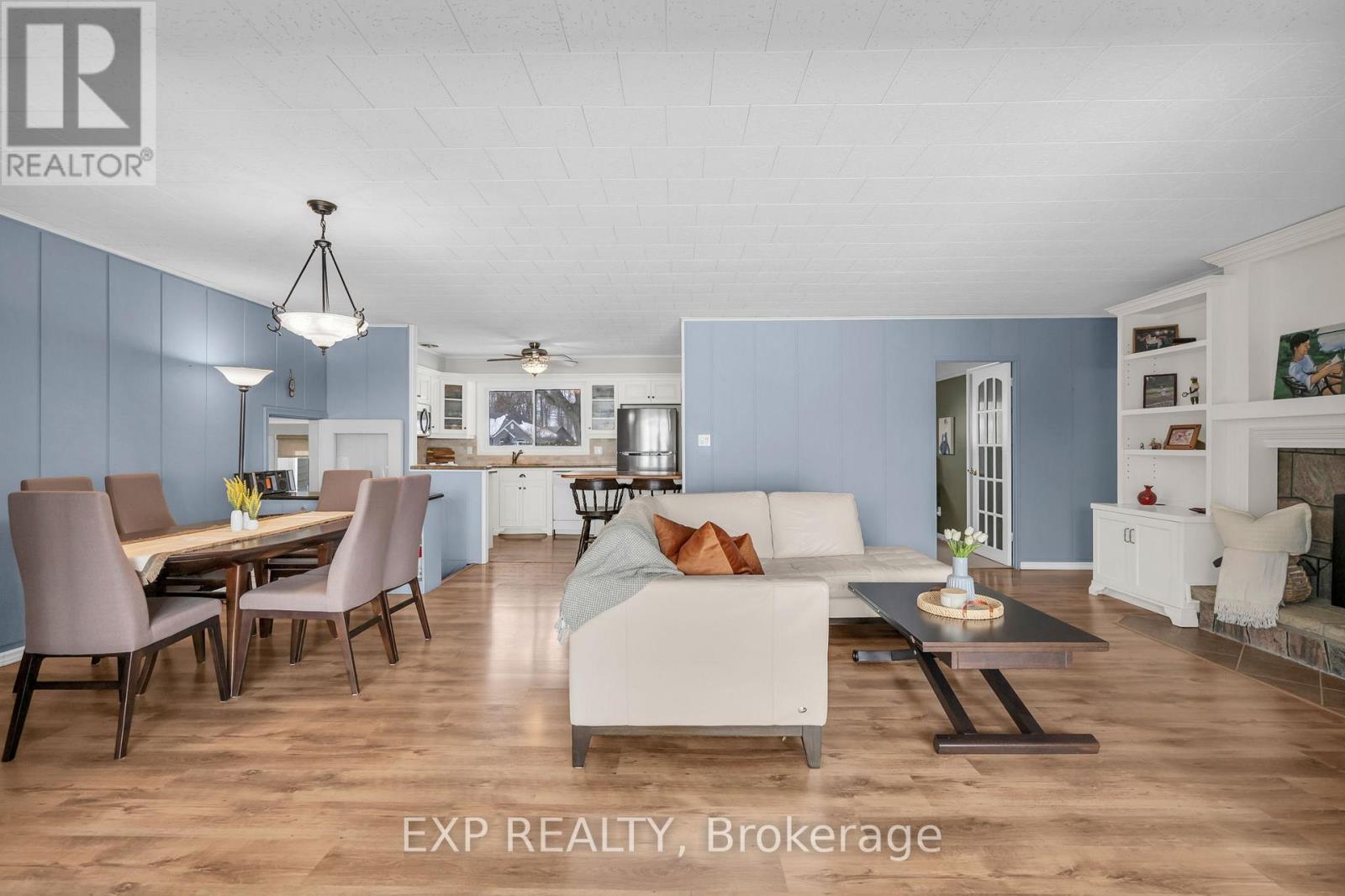 561 Duclos Point Road, Georgina, Ontario  L0E 1N0 - Photo 10 - N13014902