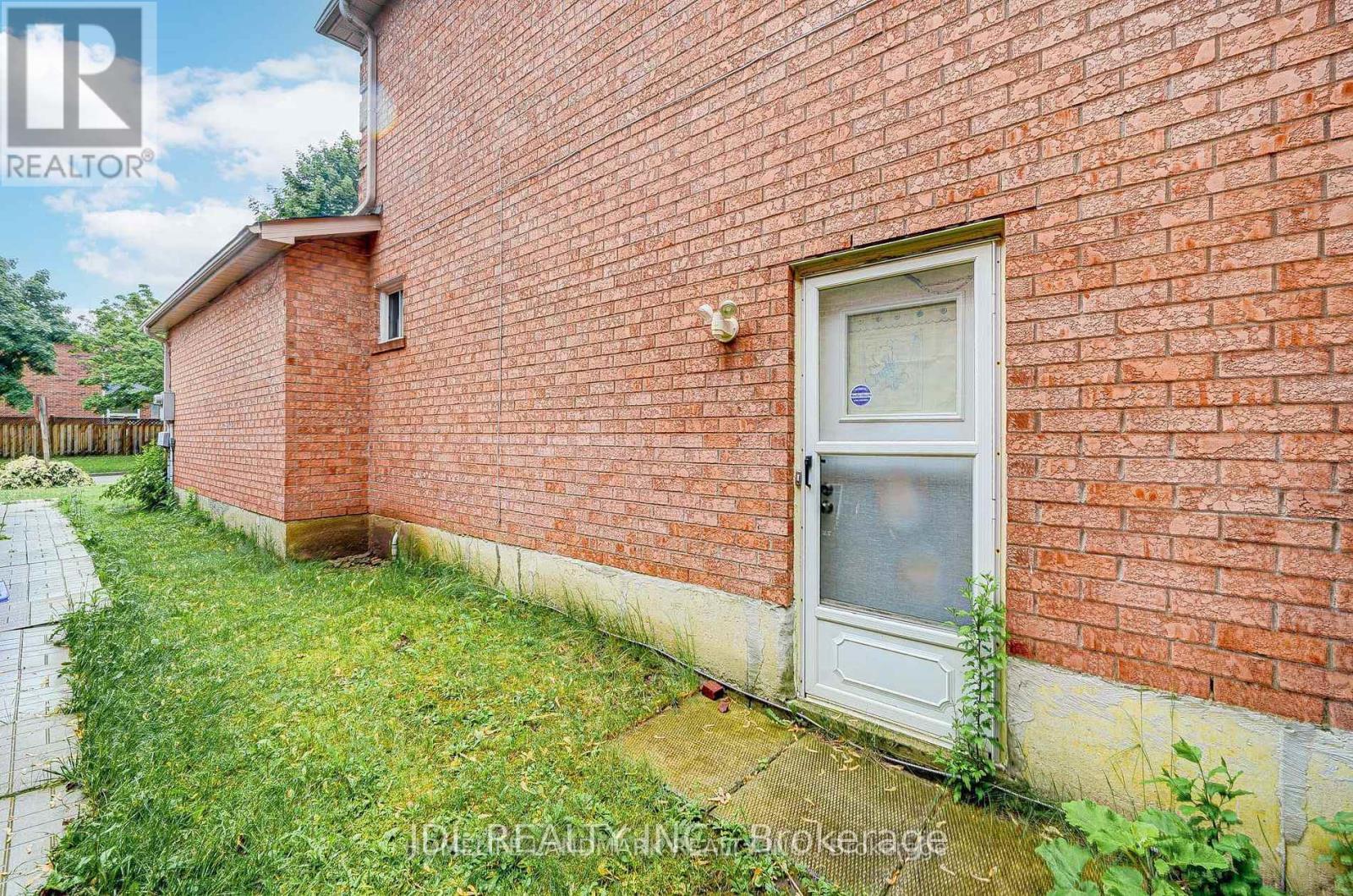 114 Alderbury Drive, Markham, Ontario  L3S 3G4 - Photo 32 - N13014920