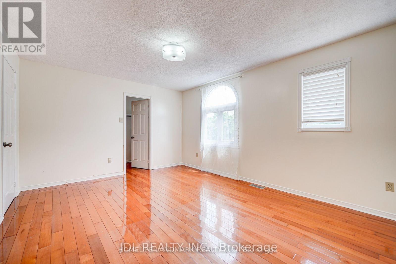 114 Alderbury Drive, Markham, Ontario  L3S 3G4 - Photo 8 - N13014920