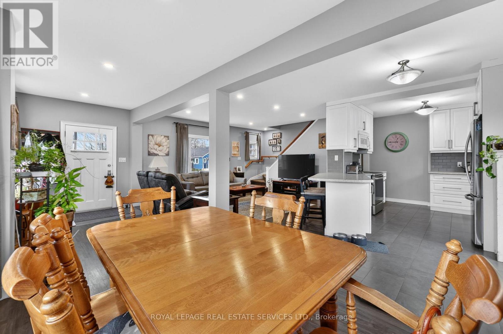 71 Centre Street S, New Tecumseth, Ontario  L9R 1J4 - Photo 11 - N13014944