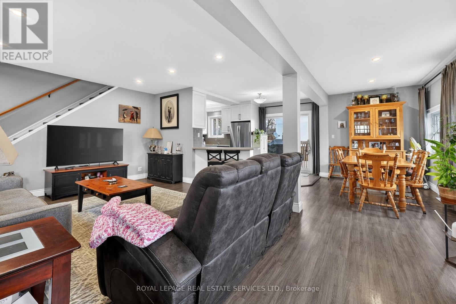 71 Centre Street S, New Tecumseth, Ontario  L9R 1J4 - Photo 4 - N13014944