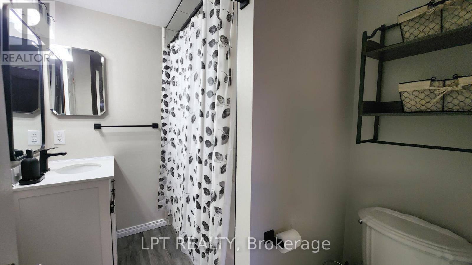 39 Raymond Crescent, Barrie, Ontario  L4N 0X6 - Photo 15 - S13014924