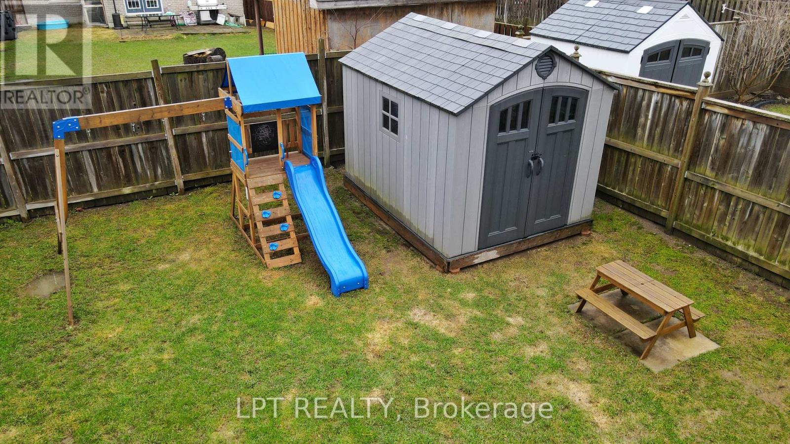 39 Raymond Crescent, Barrie, Ontario  L4N 0X6 - Photo 23 - S13014924