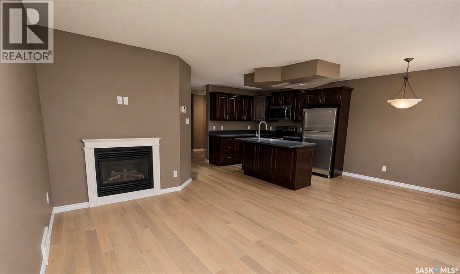 D2 33 Wood Lily Drive, Moose Jaw, Saskatchewan  S6J 1B4 - Photo 10 - SK033120