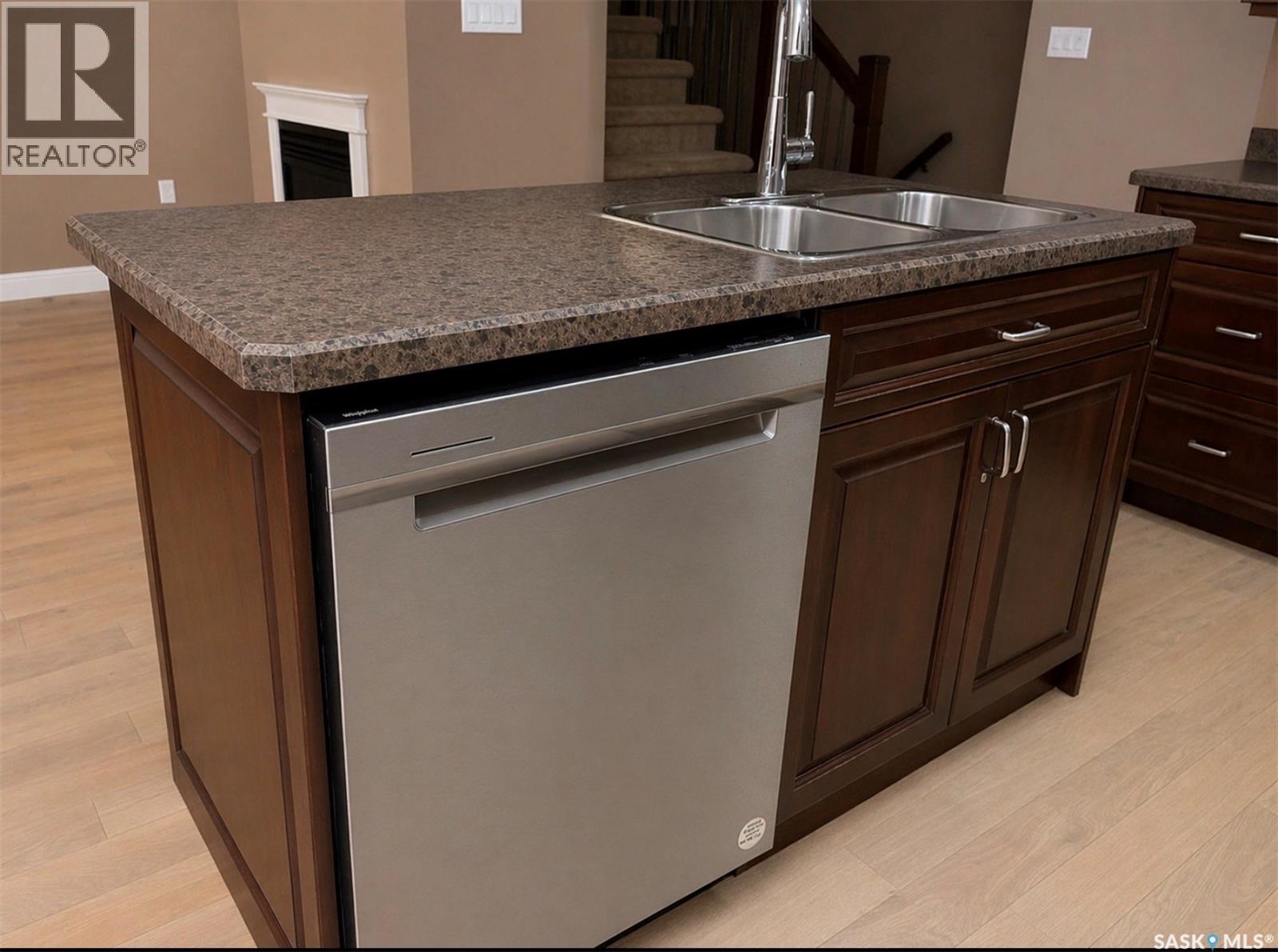 D2 33 Wood Lily Drive, Moose Jaw, Saskatchewan  S6J 1B4 - Photo 7 - SK033120