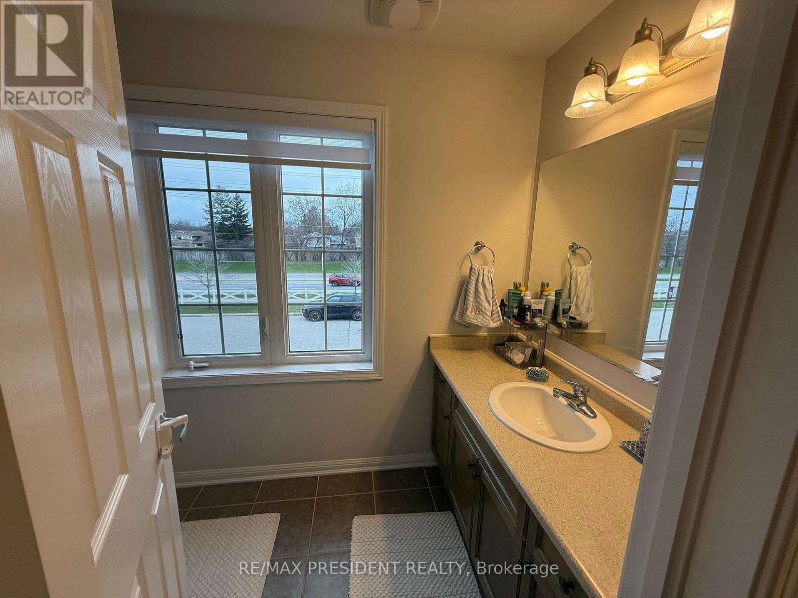 630 Cargill Path, Milton (Co Coates), Ontario  L9T 7X2 - Photo 19 - W13014894