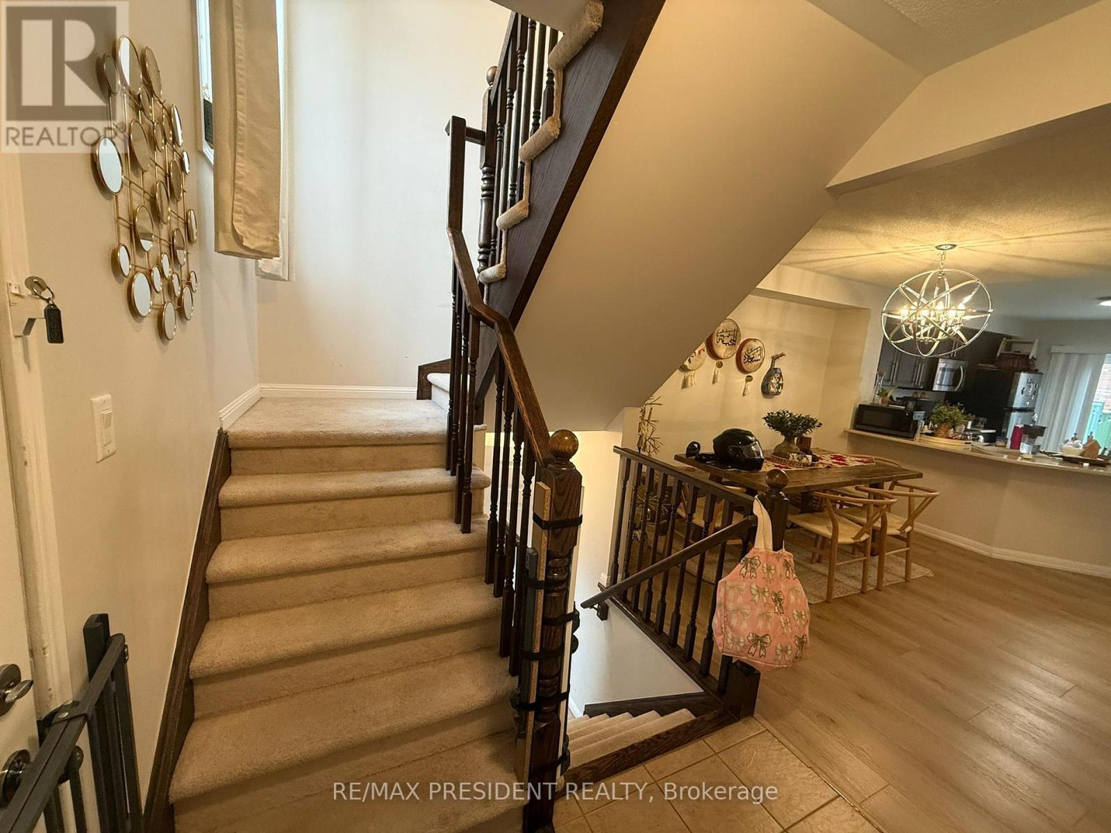 630 Cargill Path, Milton (Co Coates), Ontario  L9T 7X2 - Photo 2 - W13014894