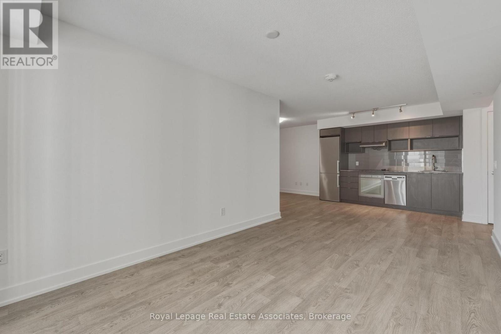 2806 - 7 Mabelle Avenue, Toronto, Ontario  M5T 0C9 - Photo 10 - W13014916