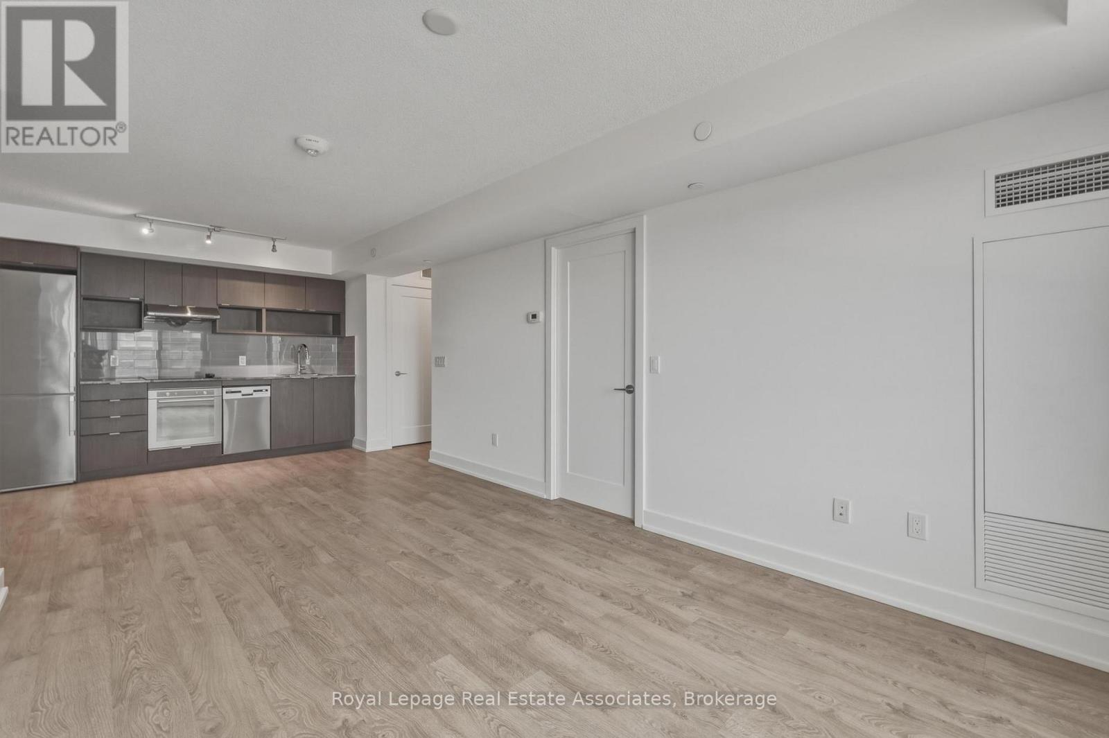 2806 - 7 Mabelle Avenue, Toronto, Ontario  M5T 0C9 - Photo 11 - W13014916