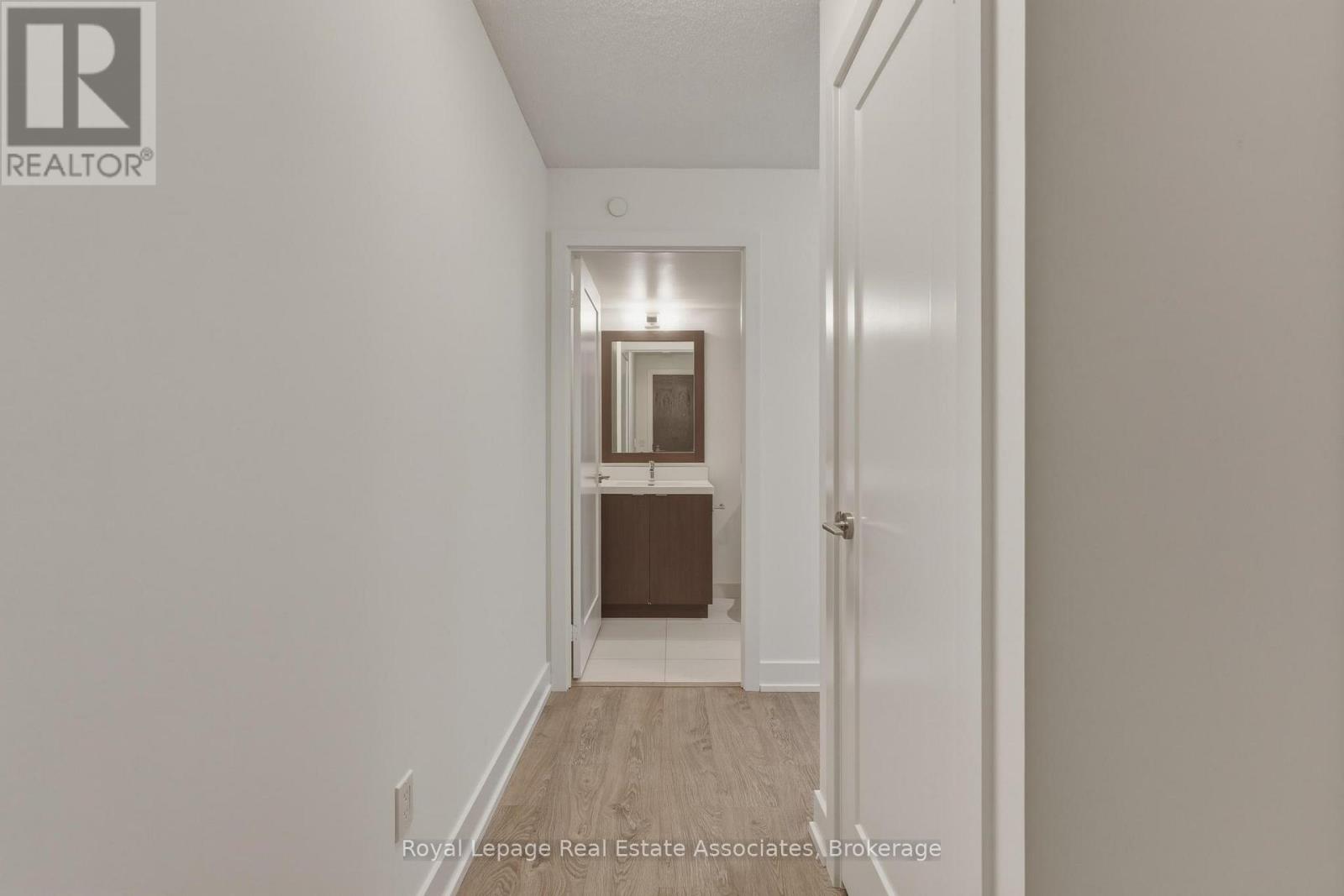 2806 - 7 Mabelle Avenue, Toronto, Ontario  M5T 0C9 - Photo 18 - W13014916