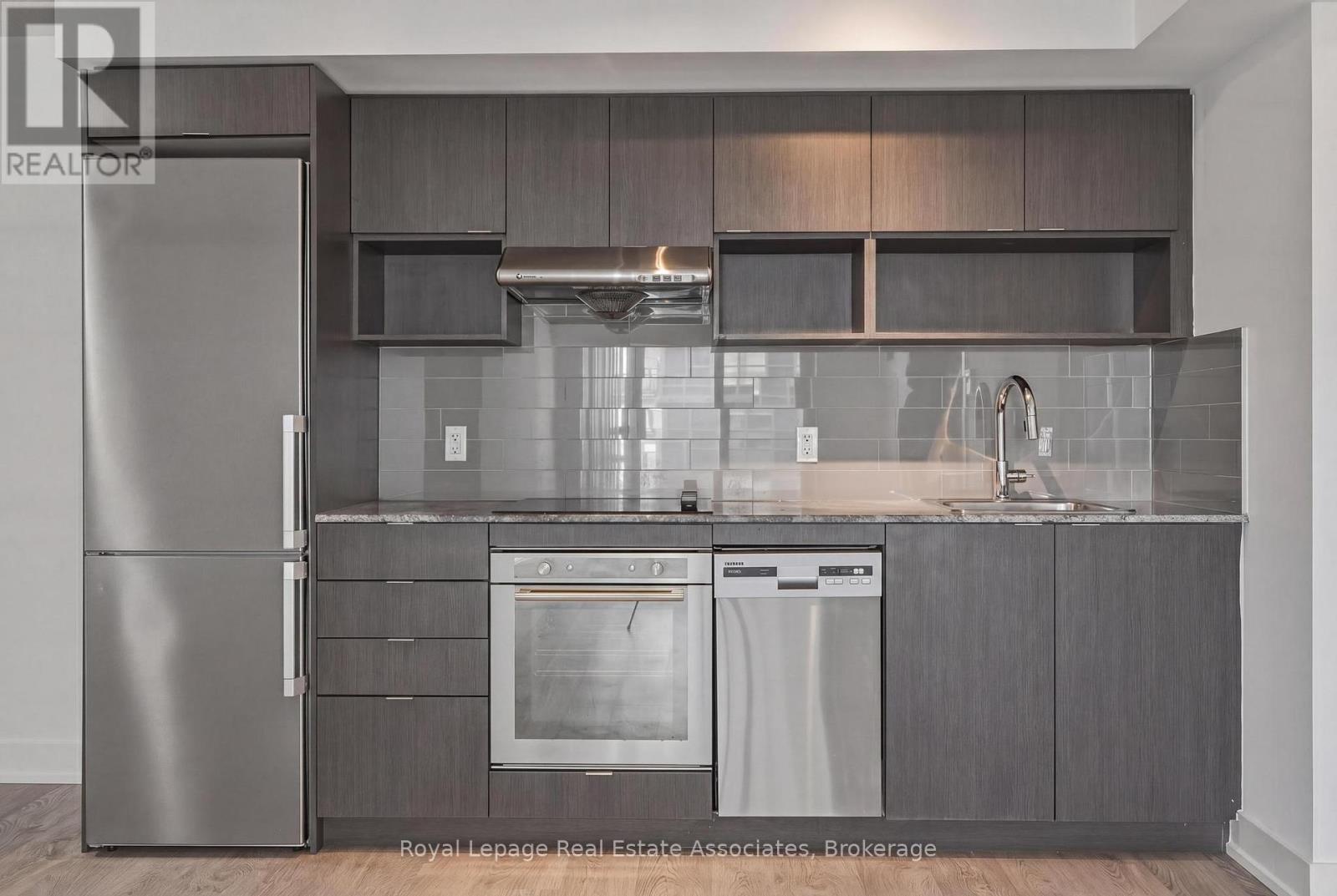 2806 - 7 Mabelle Avenue, Toronto, Ontario  M5T 0C9 - Photo 4 - W13014916