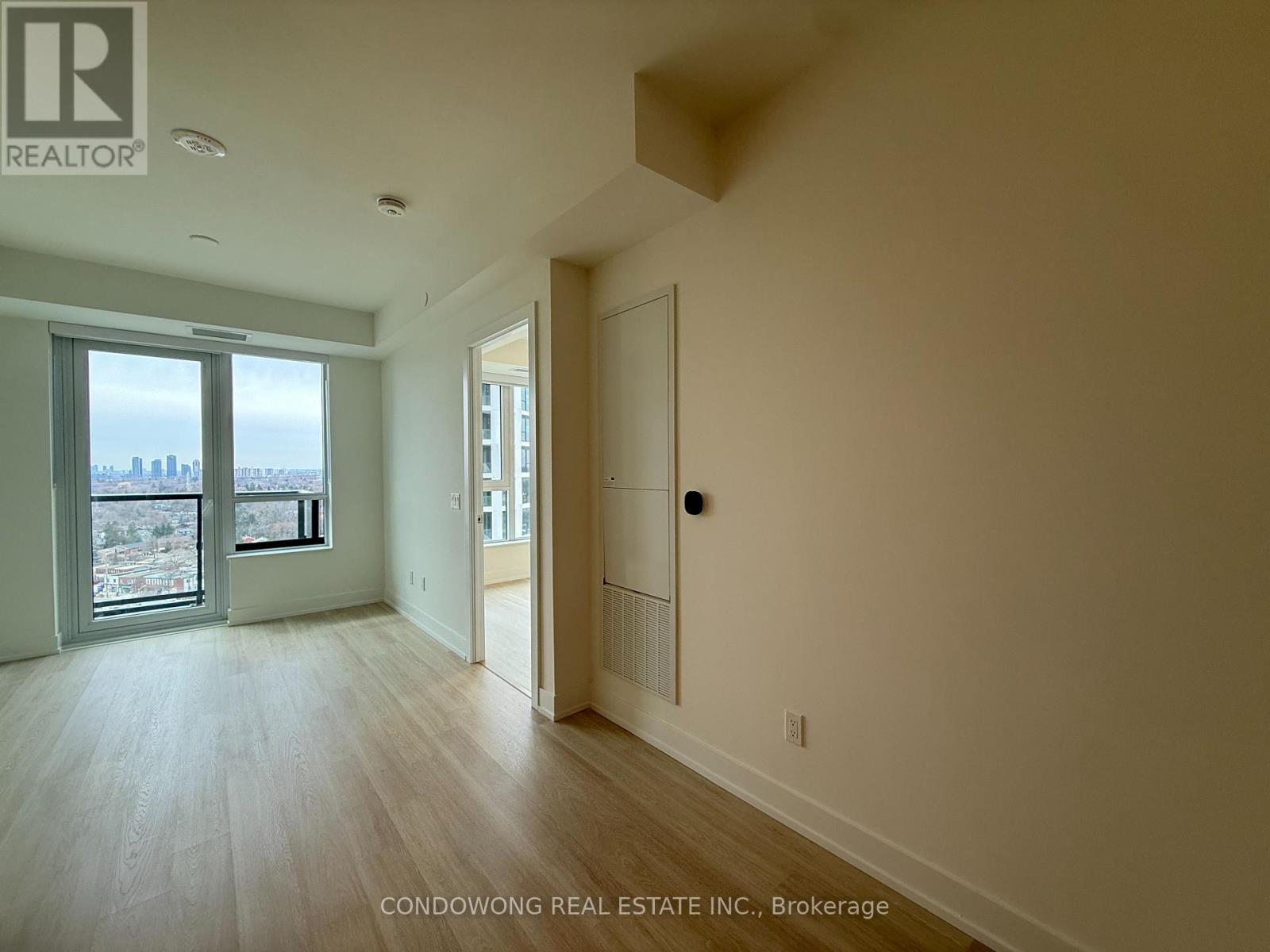 1910 - 60 Central Park Road Way, Toronto, Ontario  M9A 0E6 - Photo 3 - W13014930