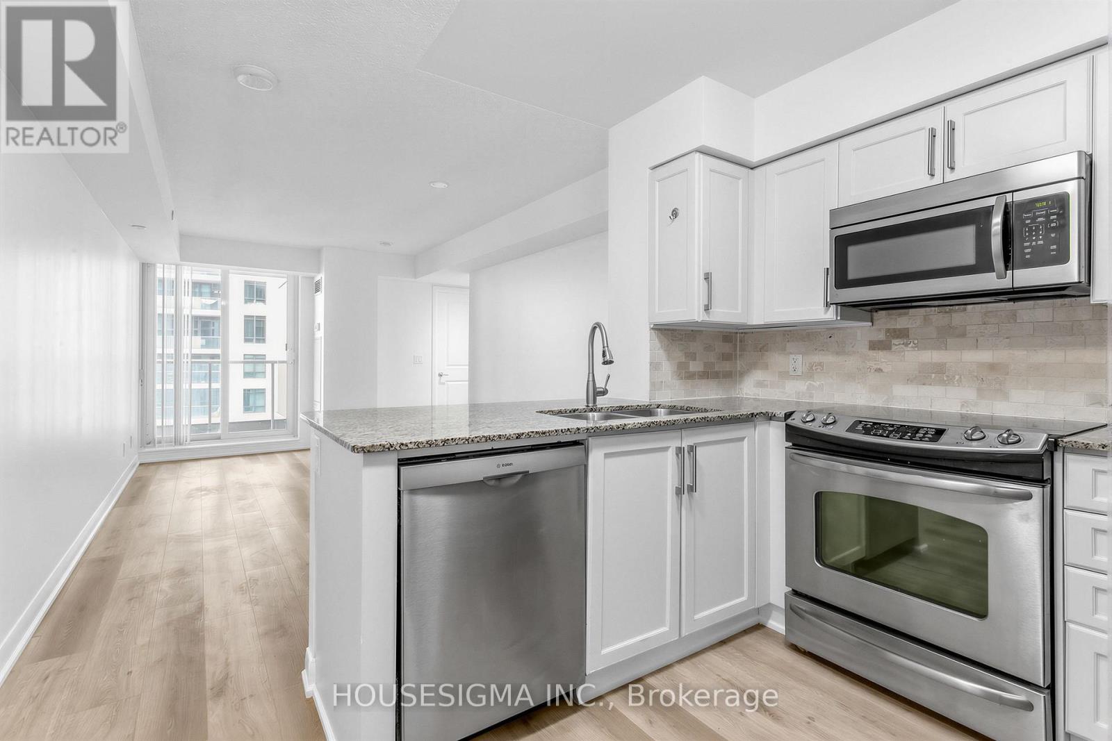 1106 - 215 Sherway Gardens Road, Toronto, Ontario  M9C 0A5 - Photo 1 - W13014938