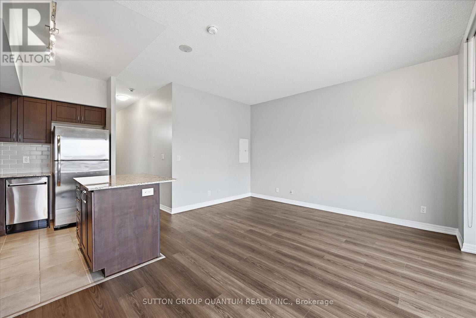 219 - 1940 Ironstone Drive, Burlington, Ontario  L7L 0E4 - Photo 12 - W13014980