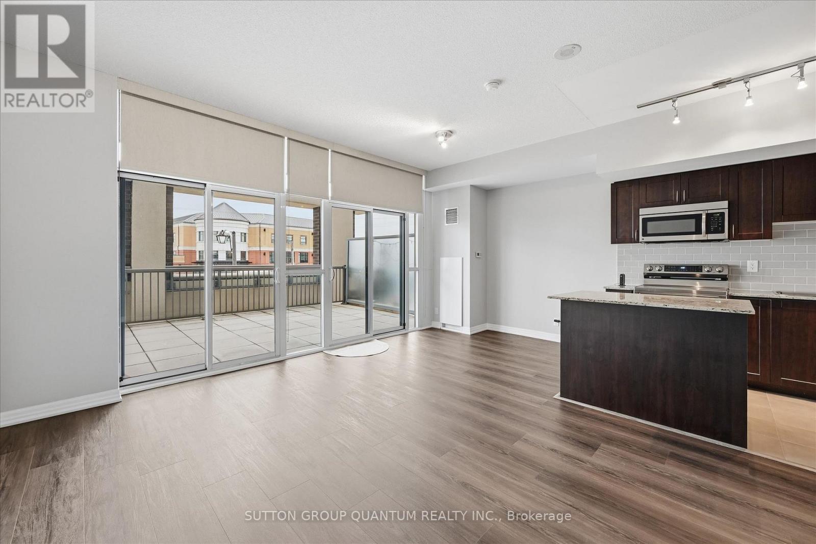 219 - 1940 Ironstone Drive, Burlington, Ontario  L7L 0E4 - Photo 14 - W13014980