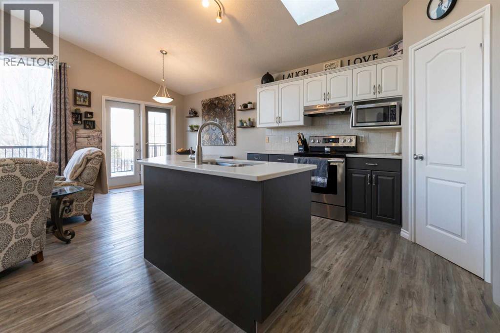 65 Heritage Circle W, Lethbridge, Alberta  T1K 7T3 - Photo 10 - A2289412