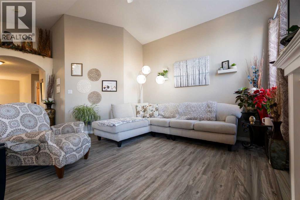 65 Heritage Circle W, Lethbridge, Alberta  T1K 7T3 - Photo 15 - A2289412