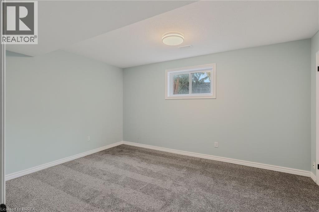 4 Dowden Avenue, Brantford, Ontario  N3T 6N5 - Photo 31 - 40821173