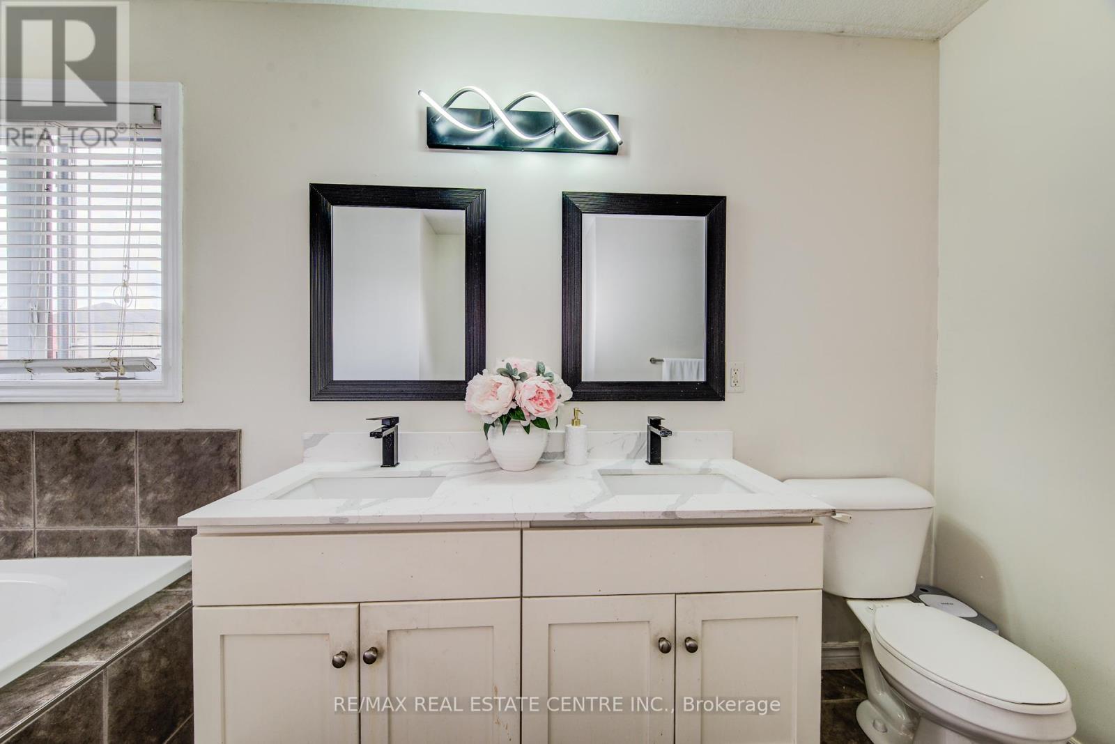 617 Thorndale Drive, Waterloo, Ontario  N2T 0A9 - Photo 30 - X13014900