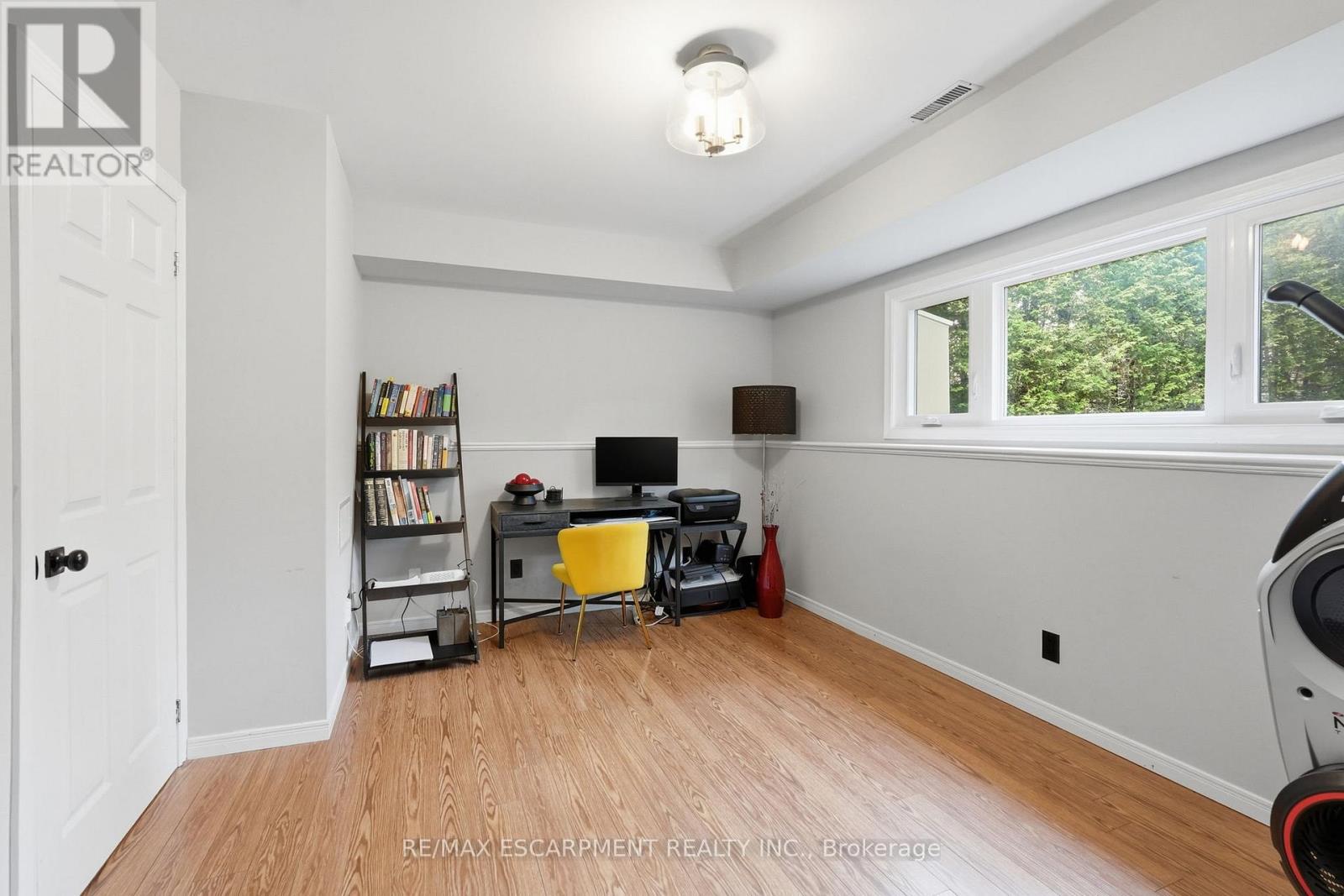 6 Woodcroft Crescent, Hamilton, Ontario  L8B 0H1 - Photo 30 - X13014904