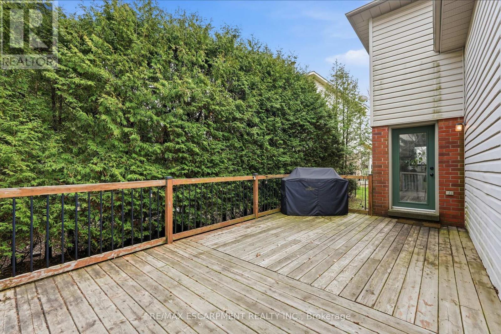 6 Woodcroft Crescent, Hamilton, Ontario  L8B 0H1 - Photo 32 - X13014904