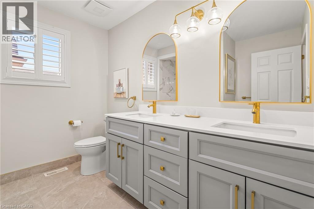 12 Buman Court, Barrie, Ontario  L4N 0L3 - Photo 29 - 40820754