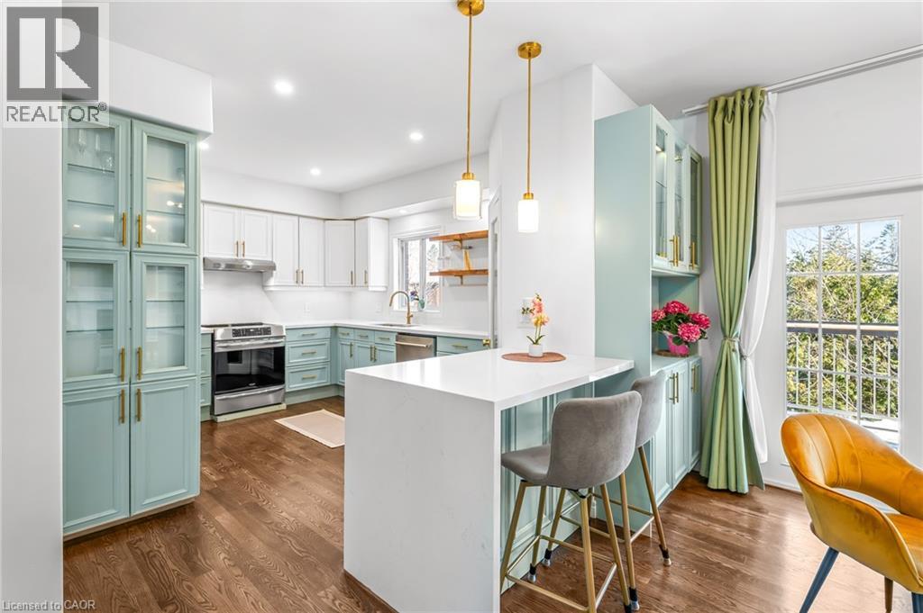 12 Buman Court, Barrie, Ontario  L4N 0L3 - Photo 5 - 40820754