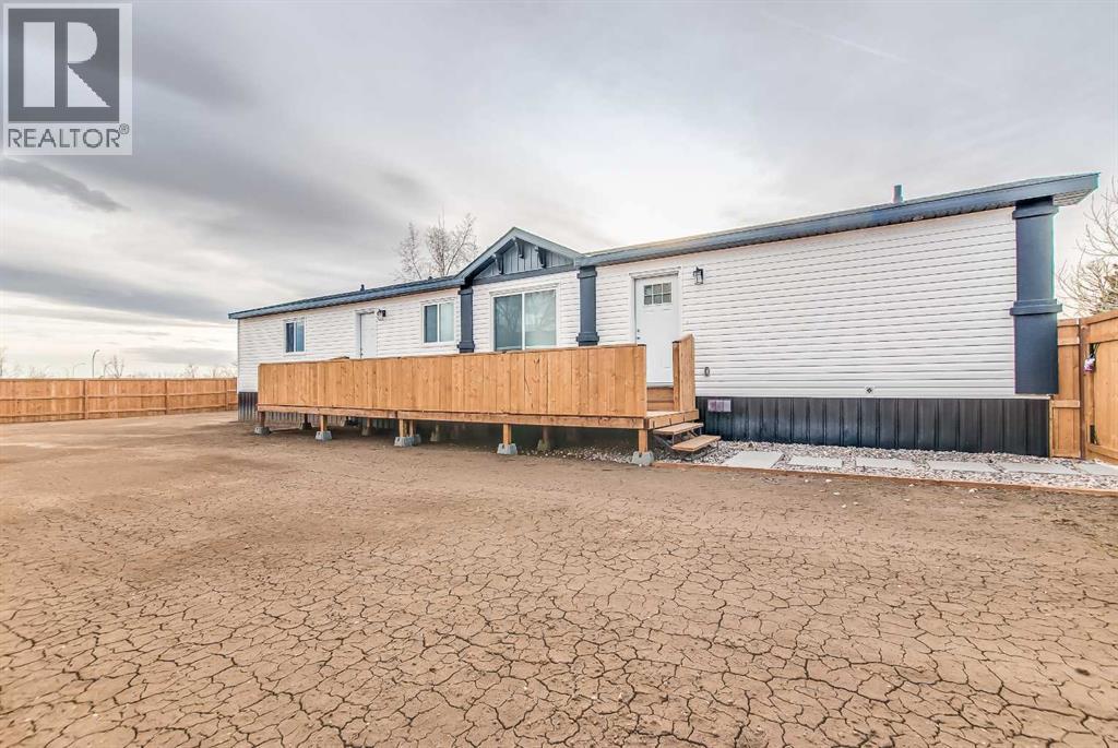 134, 4000 13th Avenue Se, Medicine Hat, Alberta  T1B 1J3 - Photo 3 - A2294895