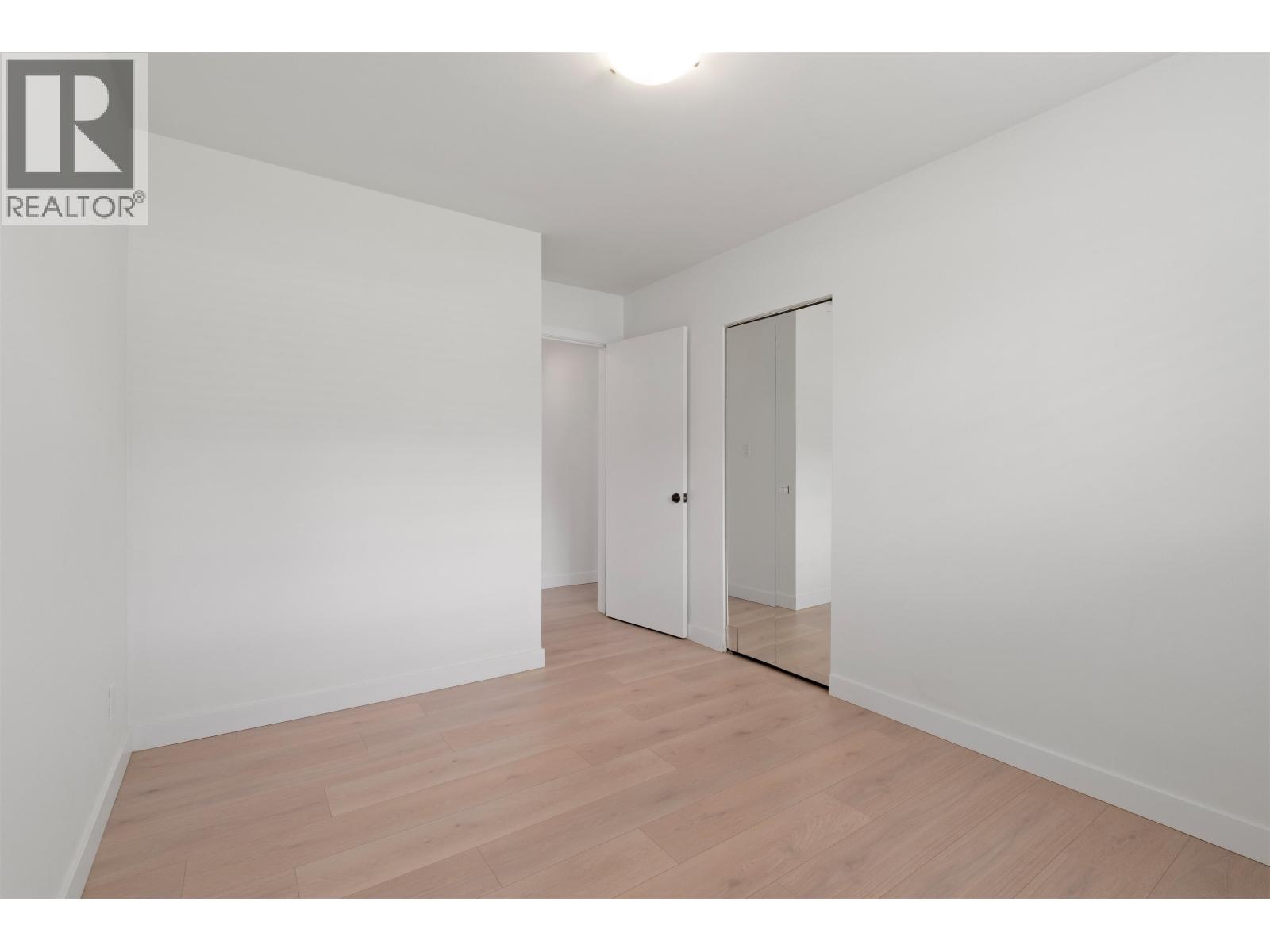 1177 E 15th Street, North Vancouver, British Columbia  V7J 1K6 - Photo 10 - R3112528