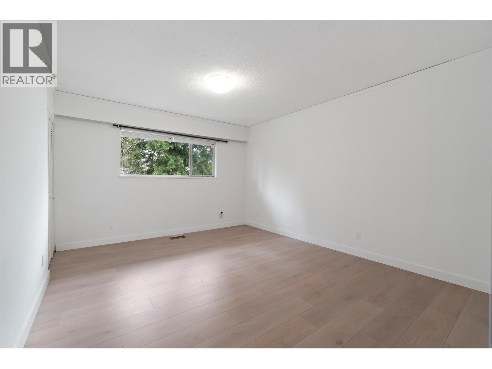 1177 E 15th Street, North Vancouver, British Columbia  V7J 1K6 - Photo 35 - R3112528