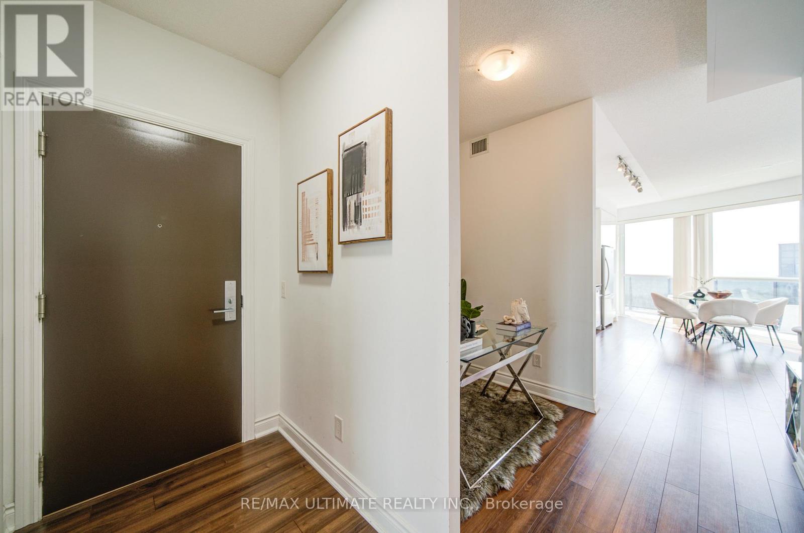 1706 - 80 Marine Parade Drive N, Toronto, Ontario  M8V 0A3 - Photo 5 - W12985812