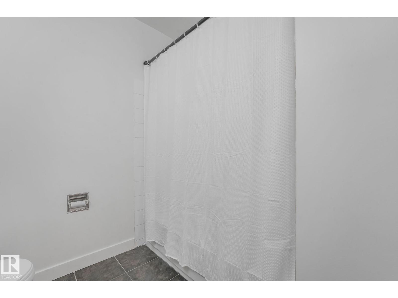 5833 Riverbend Rd Nw, Edmonton, Alberta  T6H 5A8 - Photo 25 - E4482971