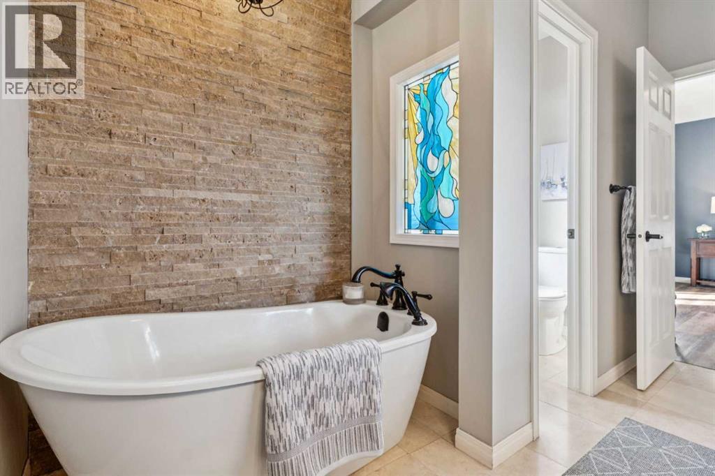 70 Hidden Creek Road NW, Calgary, Alberta  T3A 6E7 - Photo 22 - A2302462