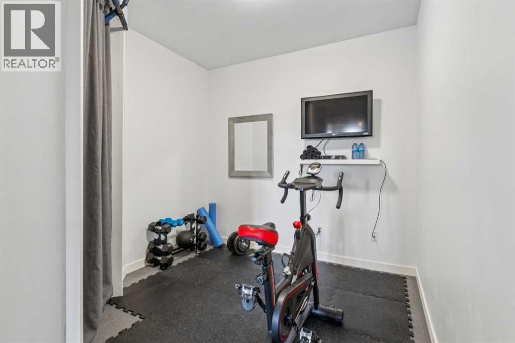 70 Hidden Creek Road NW, Calgary, Alberta  T3A 6E7 - Photo 38 - A2302462