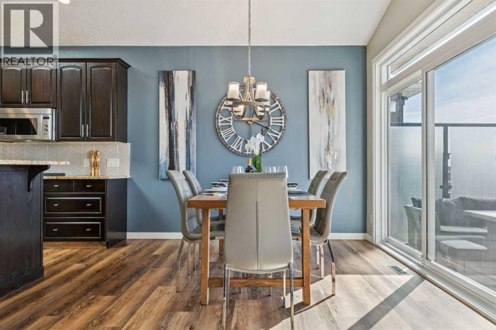 70 Hidden Creek Road NW, Calgary, Alberta  T3A 6E7 - Photo 12 - A2302462