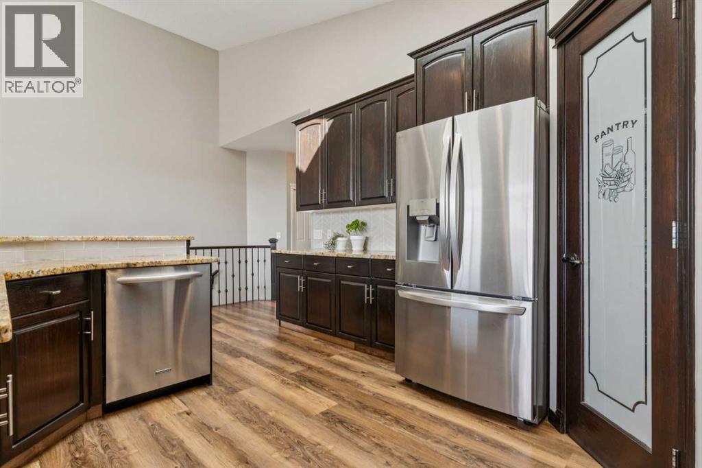 70 Hidden Creek Road NW, Calgary, Alberta  T3A 6E7 - Photo 10 - A2302462