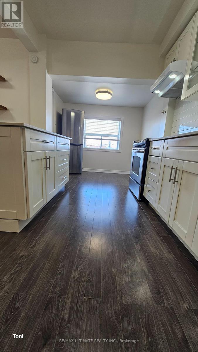 16 Failsworth Avenue, Toronto, Ontario  M6M 3J2 - Photo 14 - W13014490