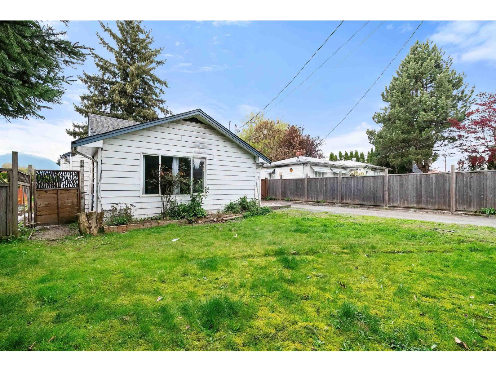 9517 Stanley Street, Chilliwack Proper West, Chilliwack, British Columbia  V2P 3Y7 - Photo 38 - R3112875