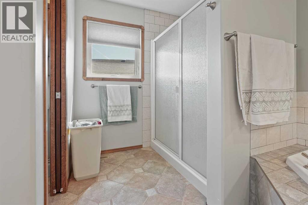 50 Thyrza Burkitt Place N, Lethbridge, Alberta  T1H 5M5 - Photo 21 - A2301459