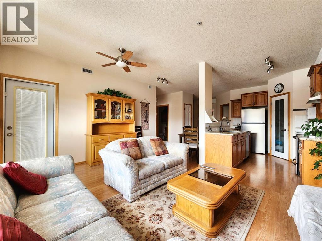 223, 2020 32 Street S, Lethbridge, Alberta  T1K 7T9 - Photo 10 - A2302906