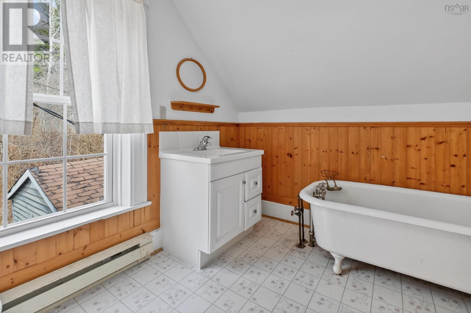 2145 Marble Mountain Rd, West Bay, Nova Scotia  B0E 3K0 - Photo 27 - 202607865