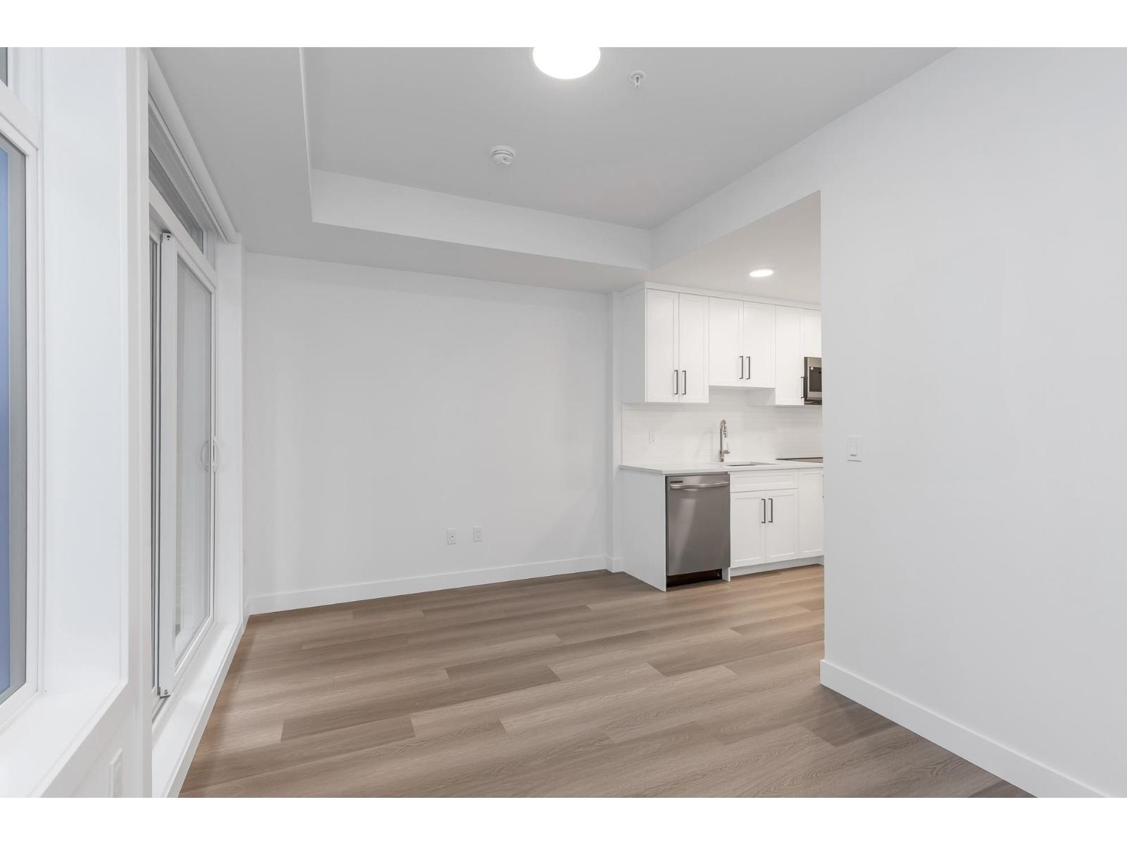 404 33820 South Fraser Way, Abbotsford, British Columbia  V2S 2C5 - Photo 6 - R3112942