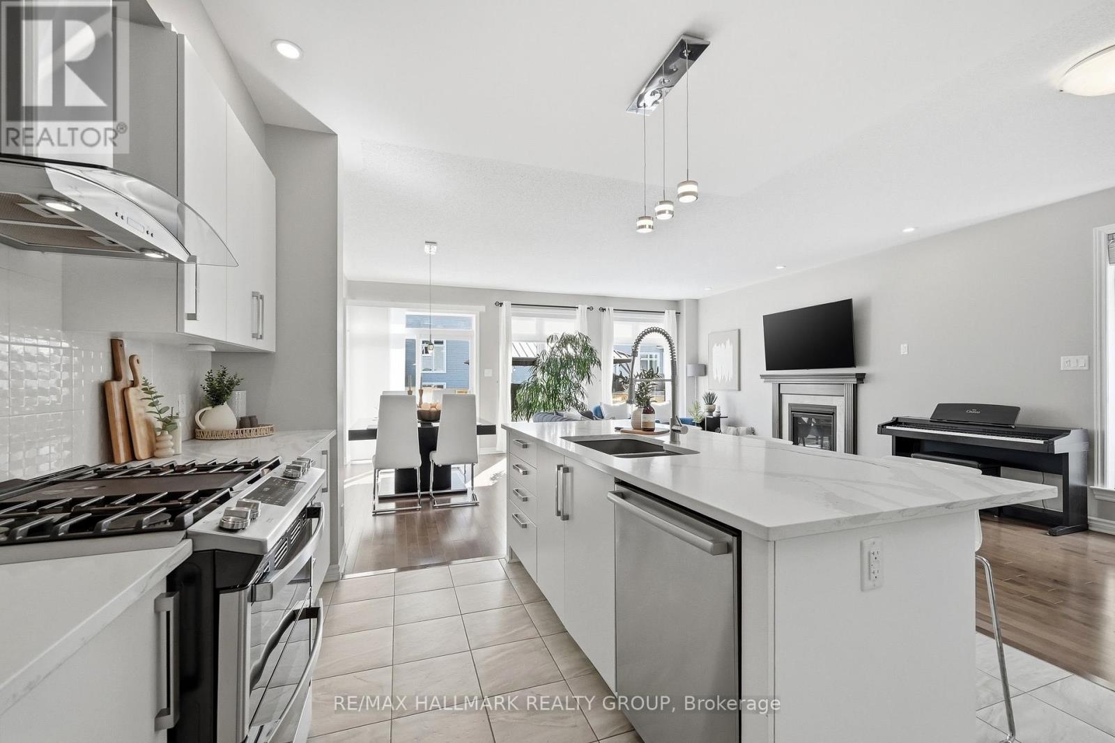 570 Baie-Des-Castors Street, Ottawa, Ontario  K4A 0Y7 - Photo 6 - X13015022